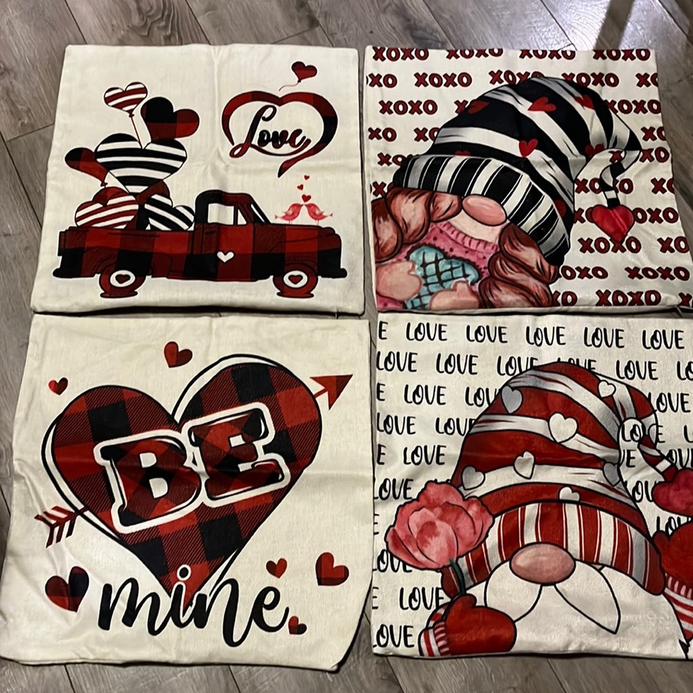 Set of 4 Valentines Day Pillow Covers 18”x18”